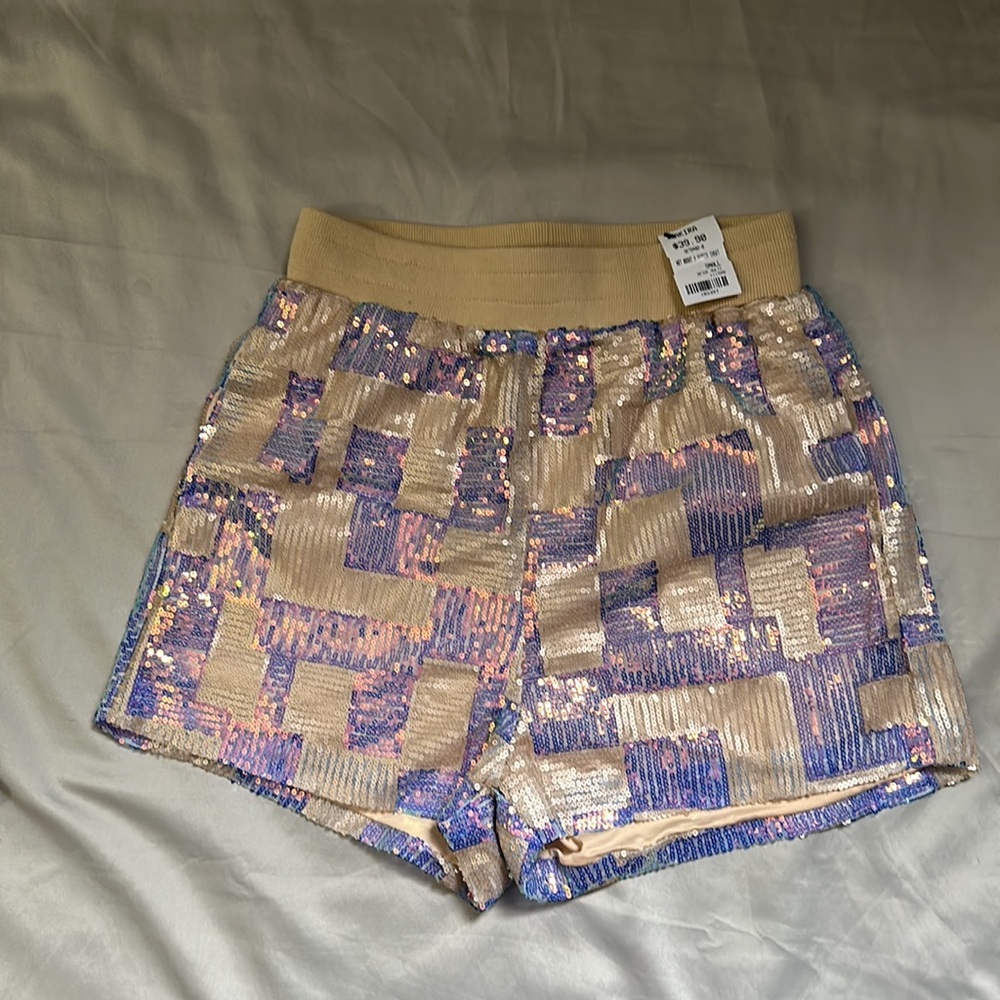 Akira sequin short set - Picture 2 of 5